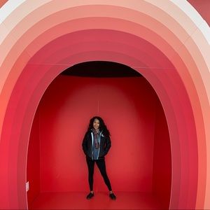 Meet your Posher, Rowena